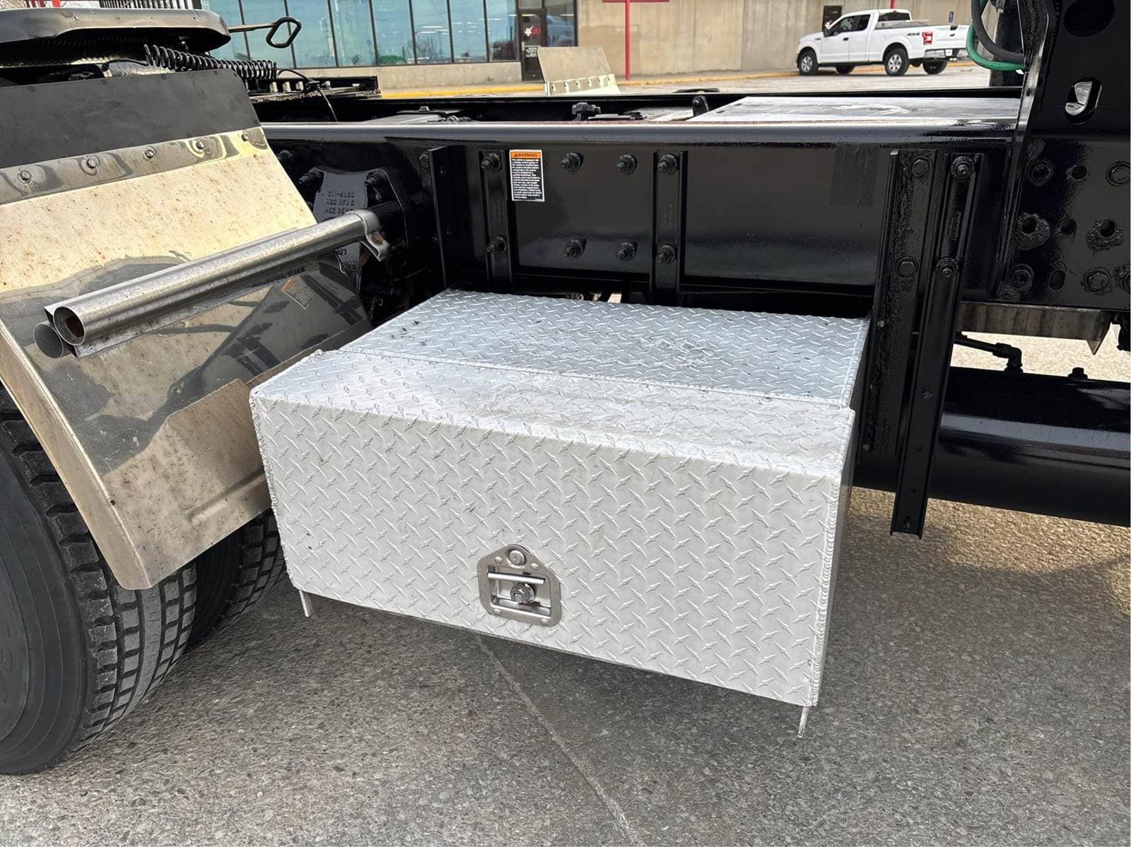 2020 Peterbilt 567 image 6