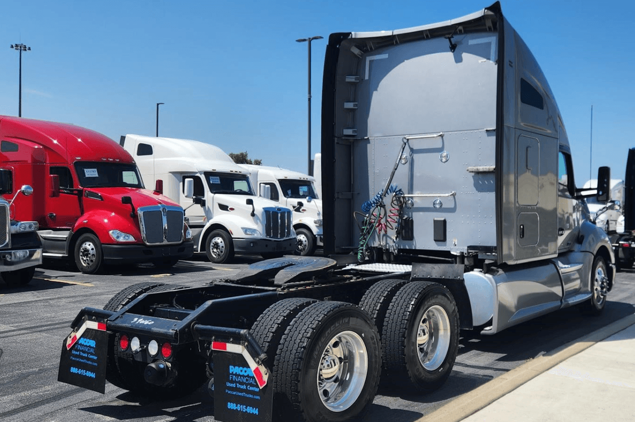 2020 Kenworth T680 image 6
