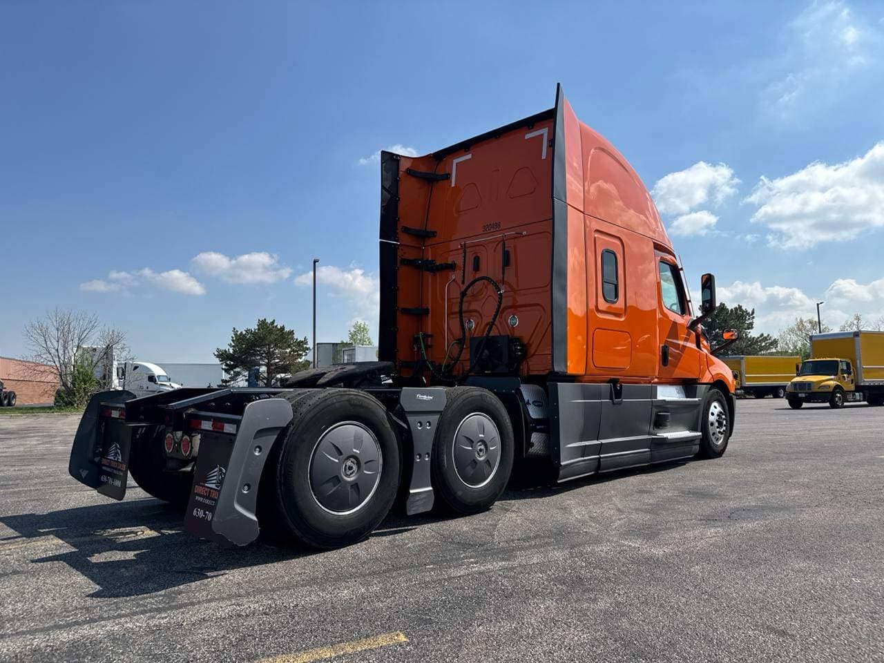 2022 Freightliner Cascadia 126 image 4