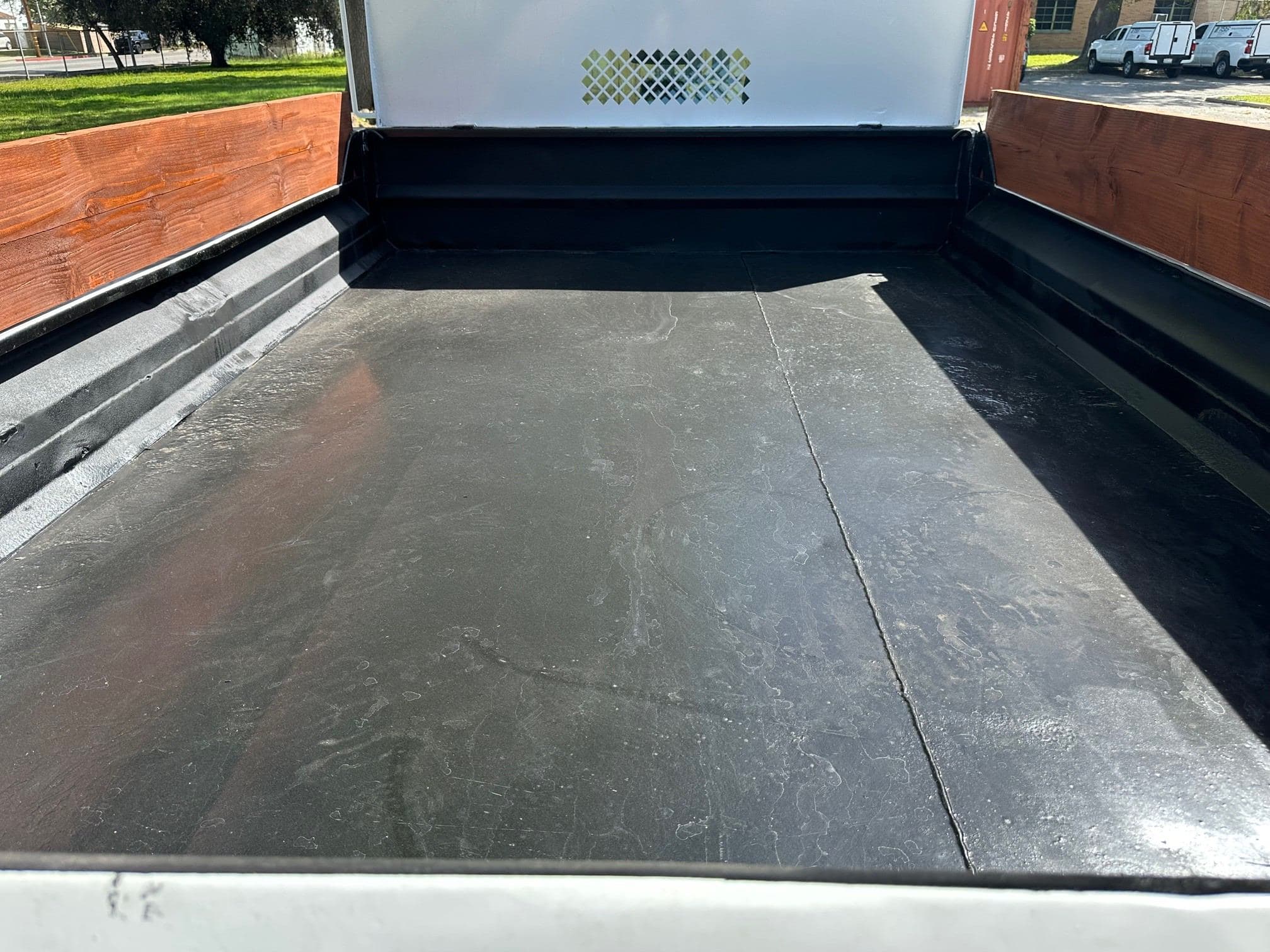 2011 Ford F-450 Gravel Dump Truck image 18