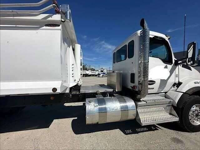 2024 Kenworth T880 image 6