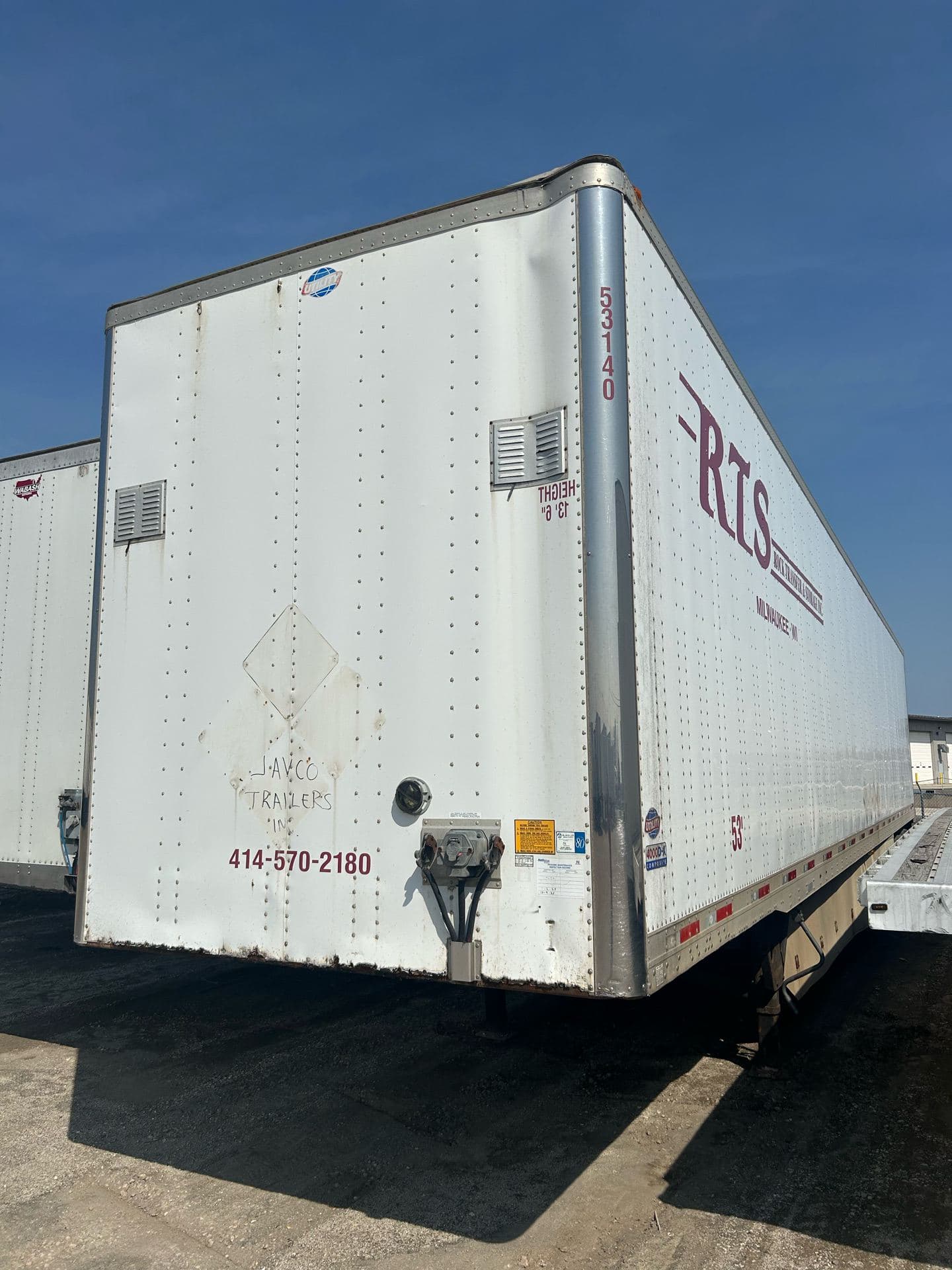 2012 Utility 4000D-X image 1