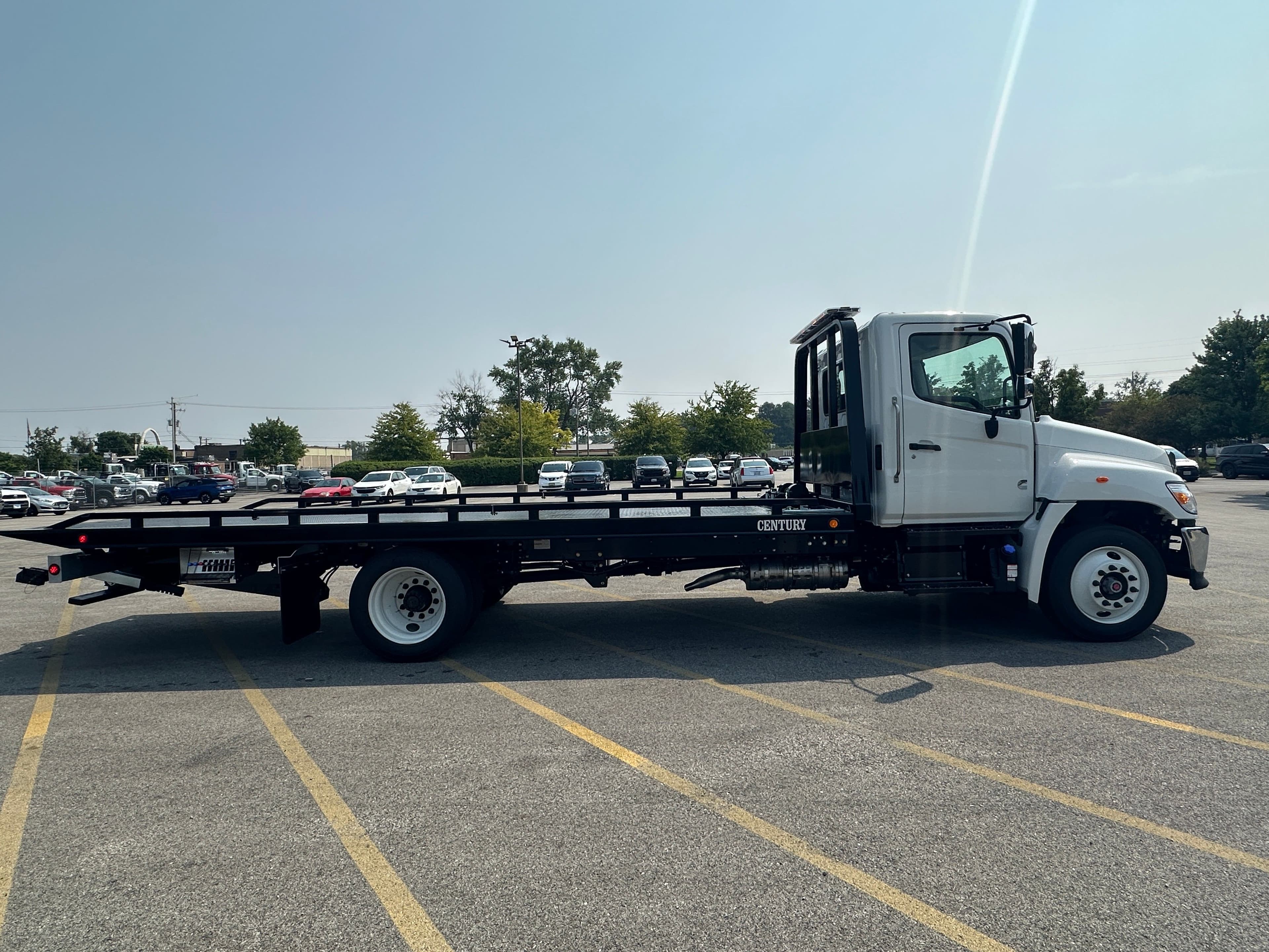 2025 Hino L6 WITH A CENTURY 21.5' STEEL CARRIER  (SK#: 6261C)  image 10
