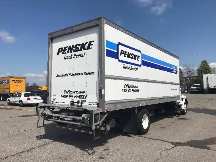 2022 International MV607 Box Truck - 220HP, 6 Speed Automatic, Roll up Door image 13