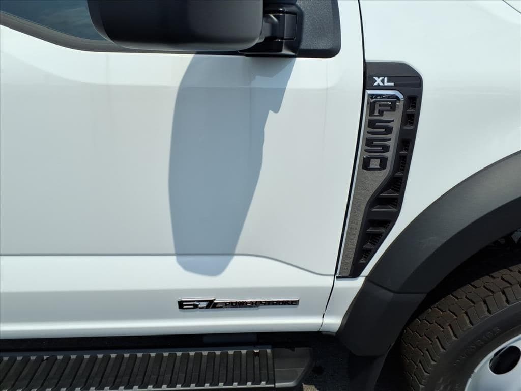 2026 Ford F550 SD XL image 8