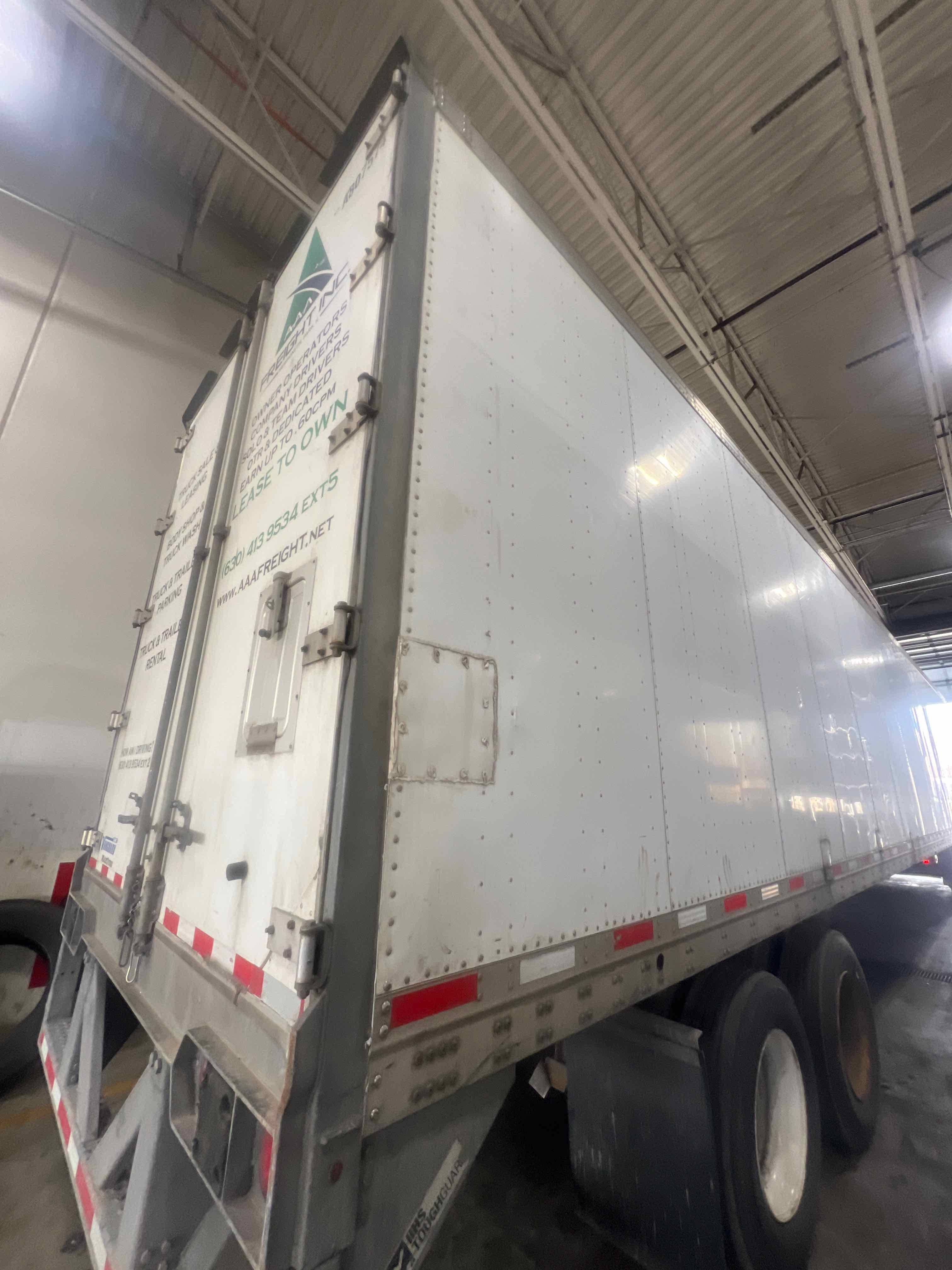 2018 Vanguard 53` Dry Van image 1