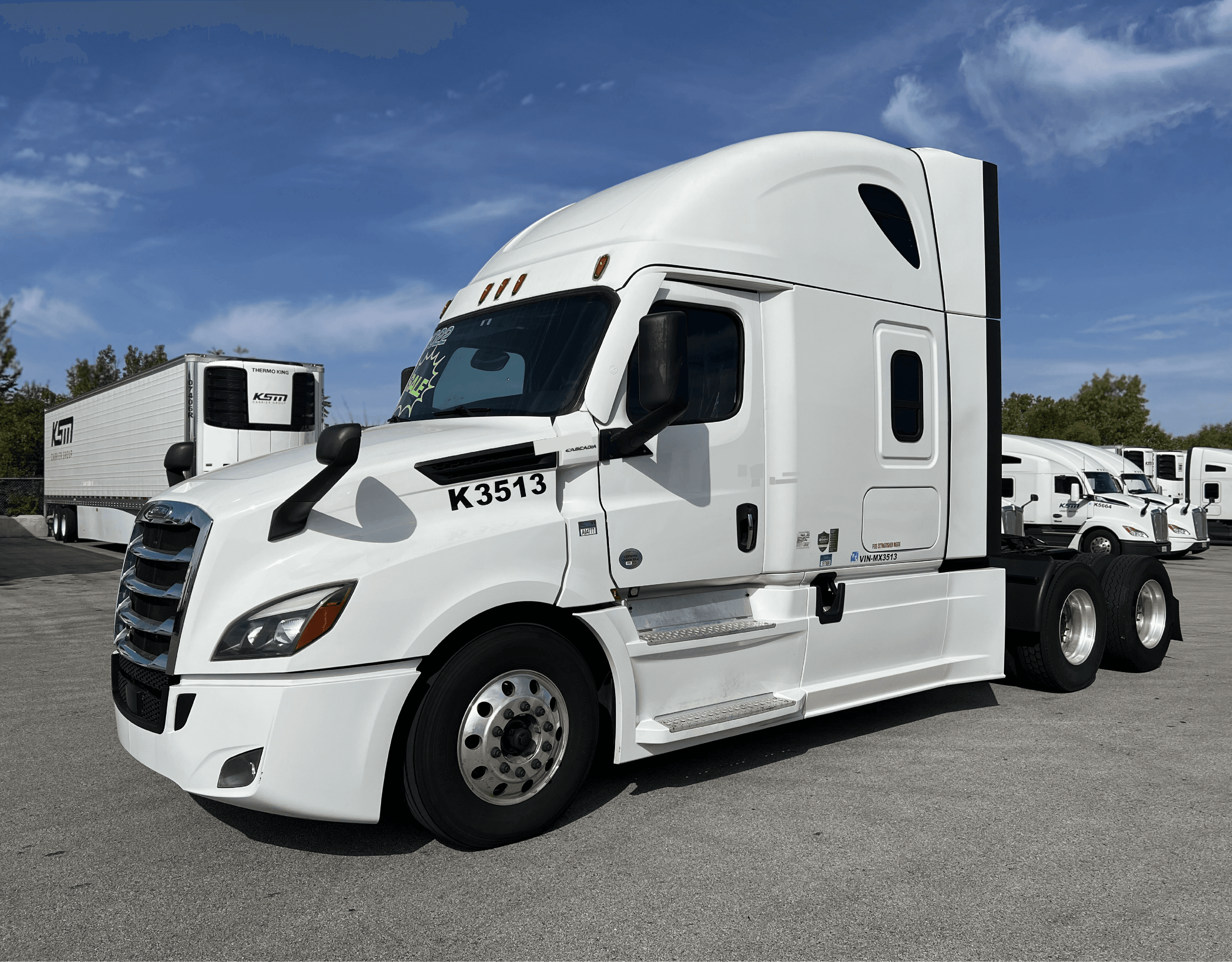 2022 Freightliner Cascadia image 3