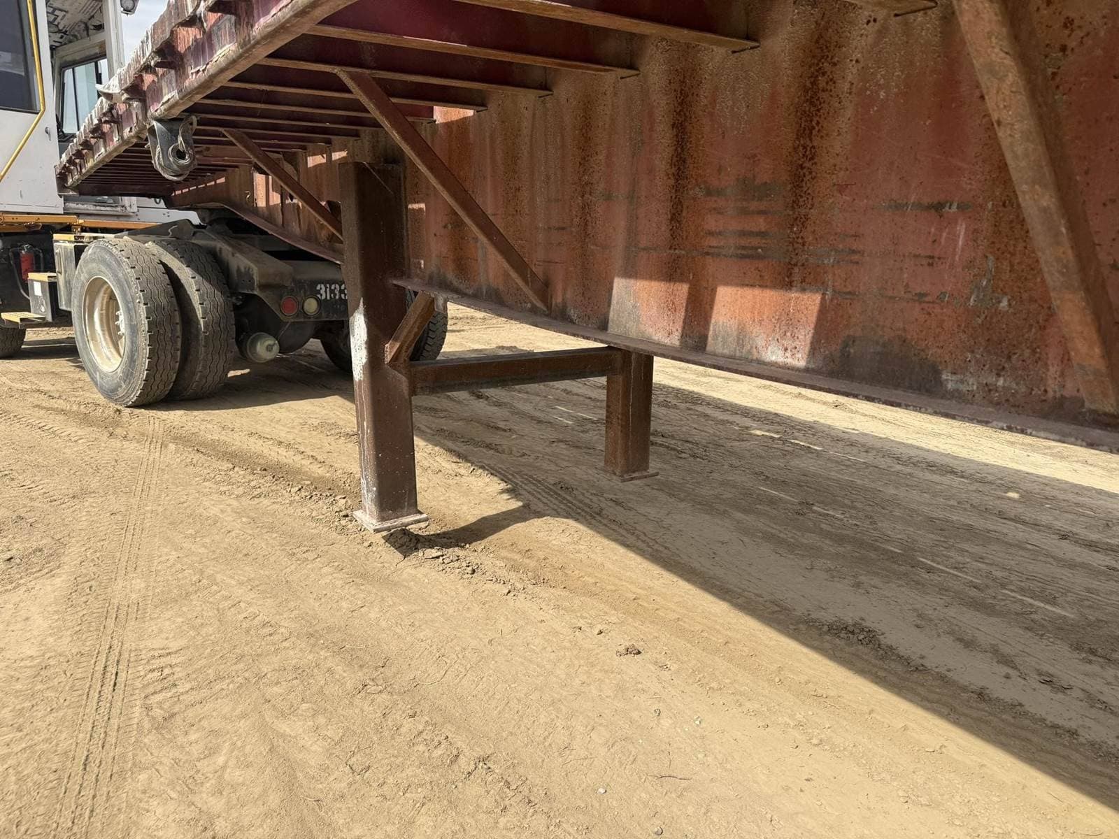 1995 Great Dane 48x96 Steel Flatbed Trailer - Spring, Sliding Axle image 7