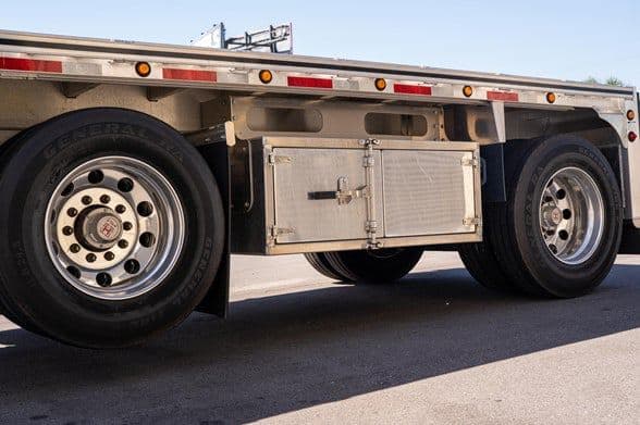 2026 Mac Trailer Mfg 1650 Cft image 5