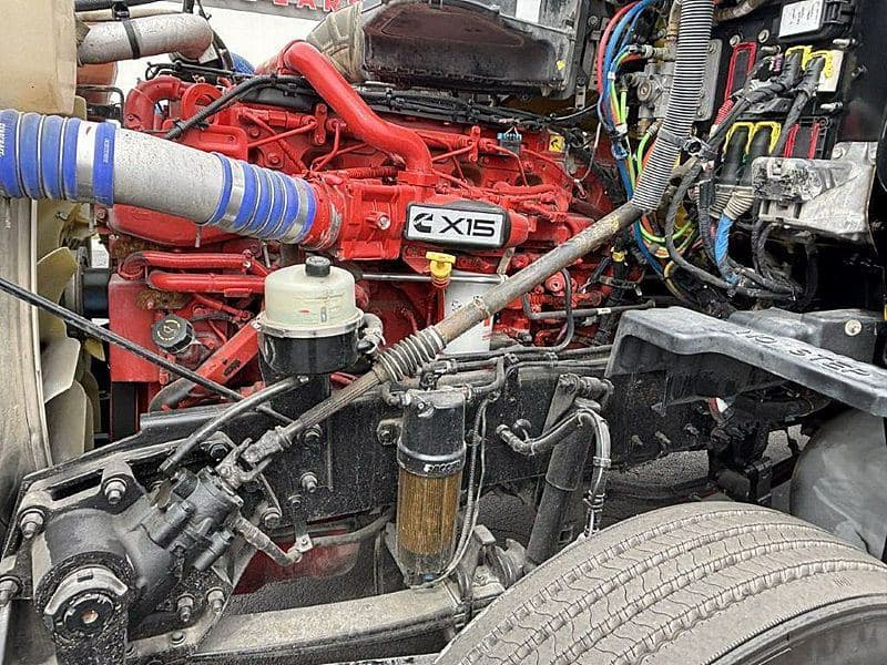 2021 Peterbilt 579 image 7