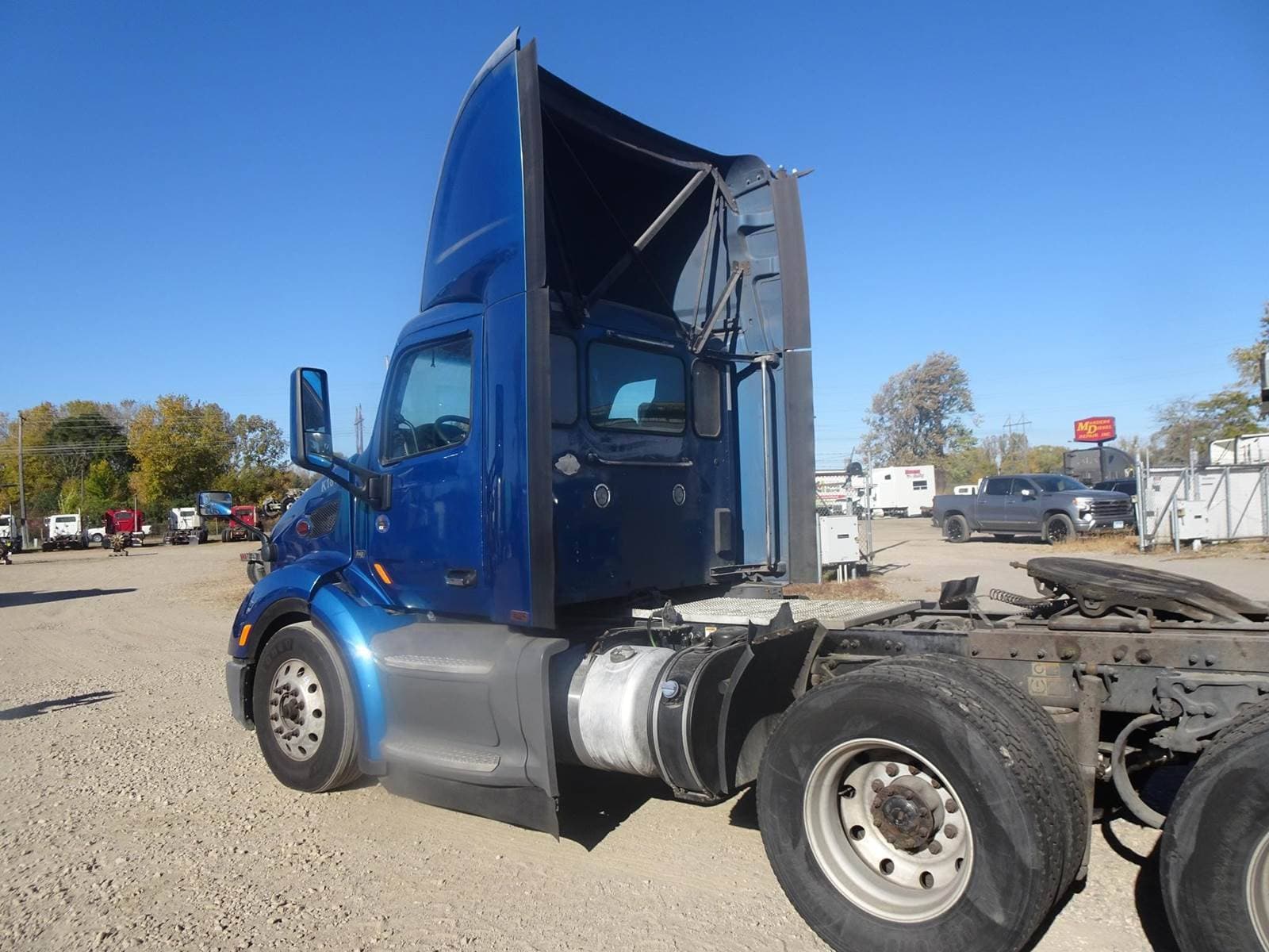2018 Peterbilt 579 image 6