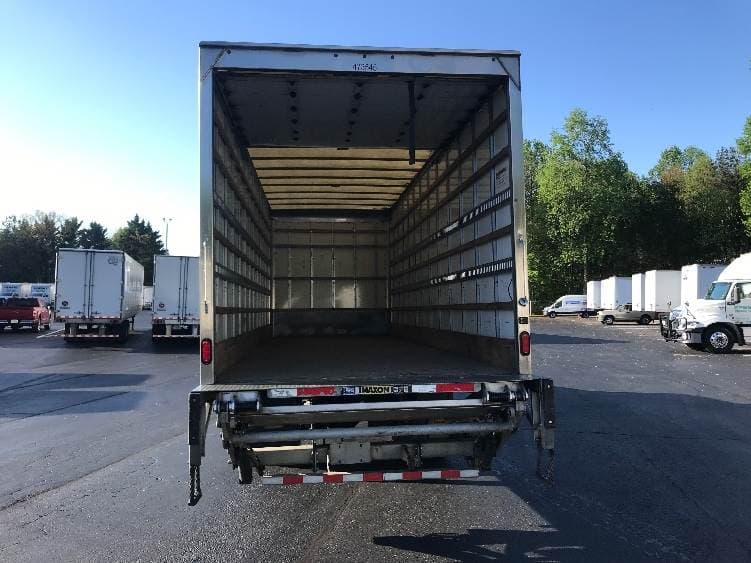 2022 International MV607 Box Truck - 220HP, 6 Speed Automatic, Roll up Door image 8