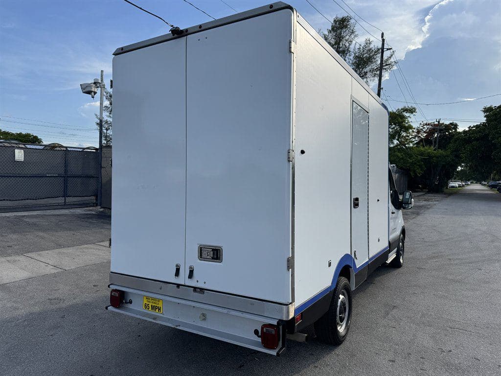 2023 Ford Transit T-350 image 12