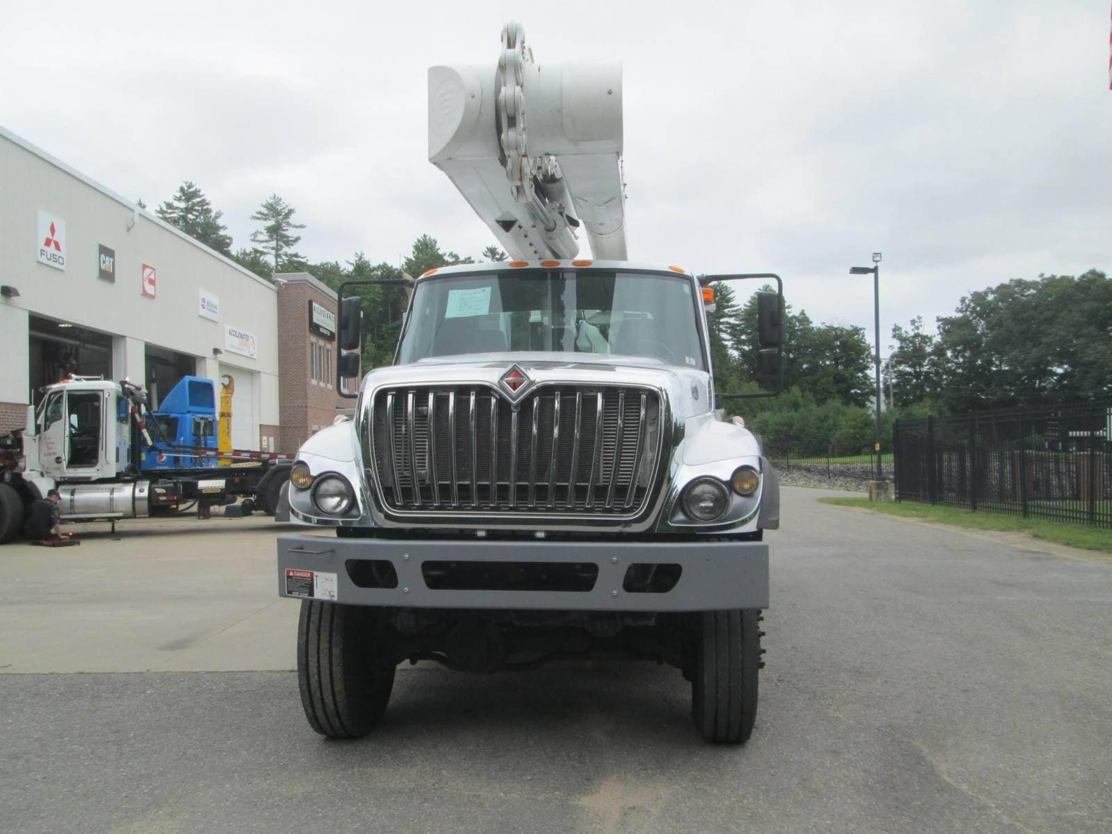 2017 International SR515 image 2