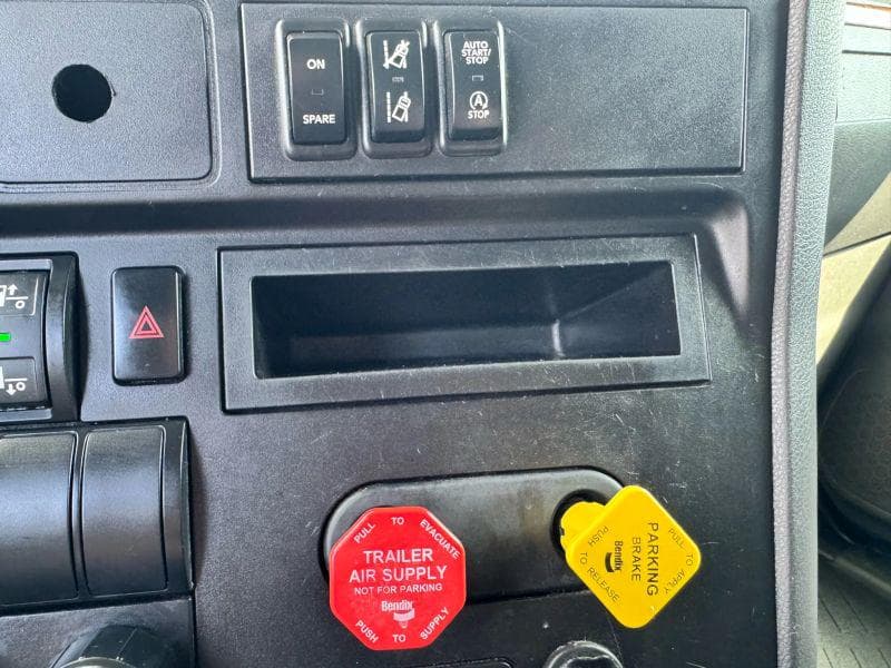 2019 International 1652 image 22