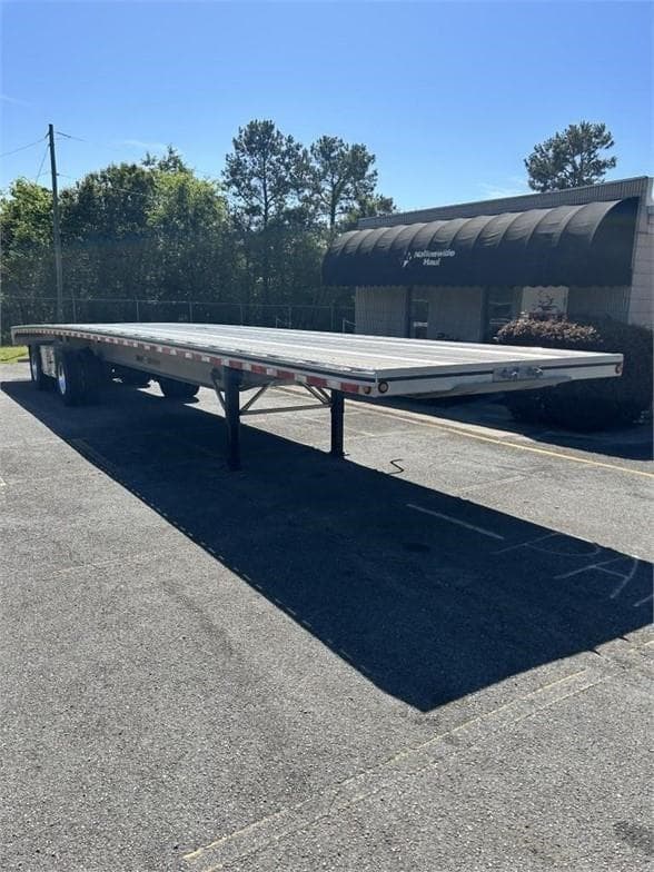 2025 Mac Trailer Mfg 1650 Cft image 3