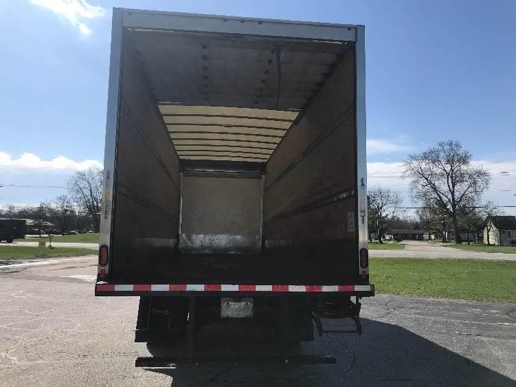 2022 International MV607 Box Truck - 220HP, 6 Speed Automatic, Roll up Door image 8