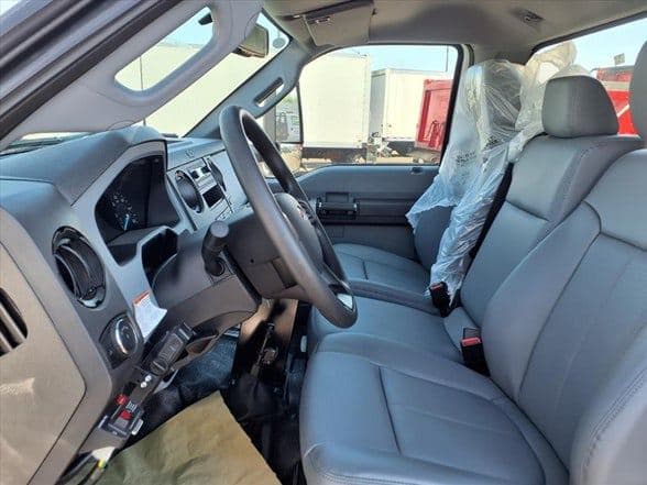 2027 Ford F750 XL SD image 13