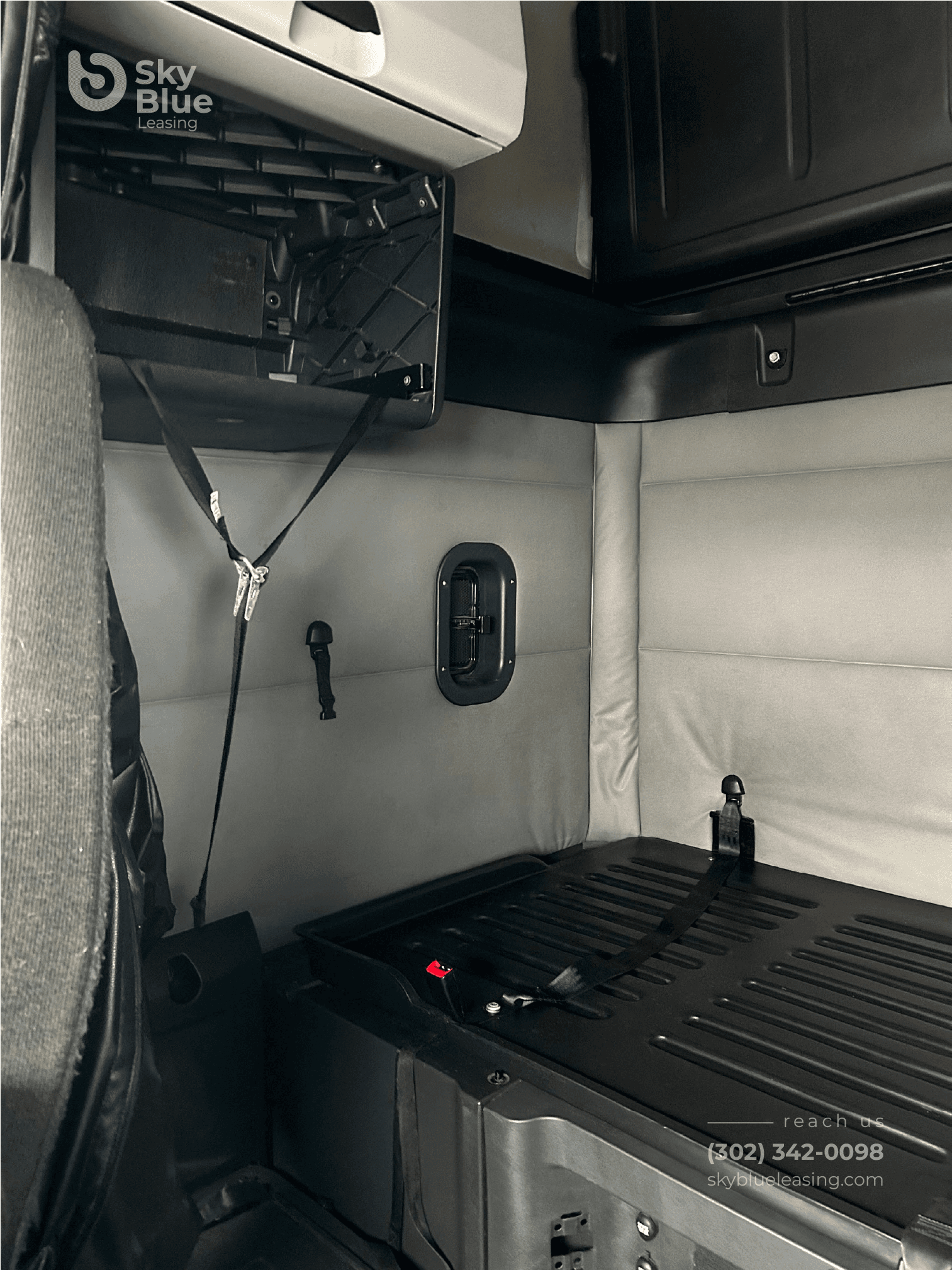 2021 Freightliner Cascadia image 9