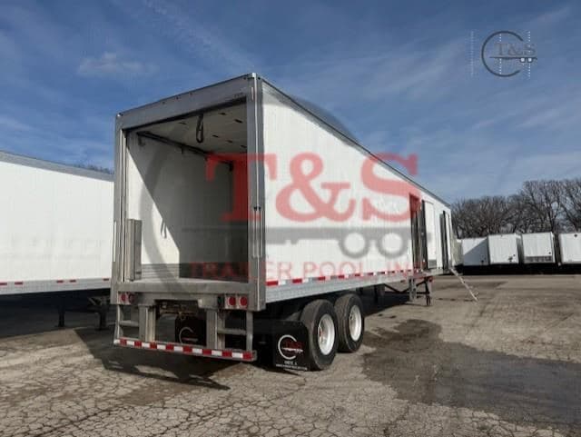 2017 HYUNDAI 48300 image 26