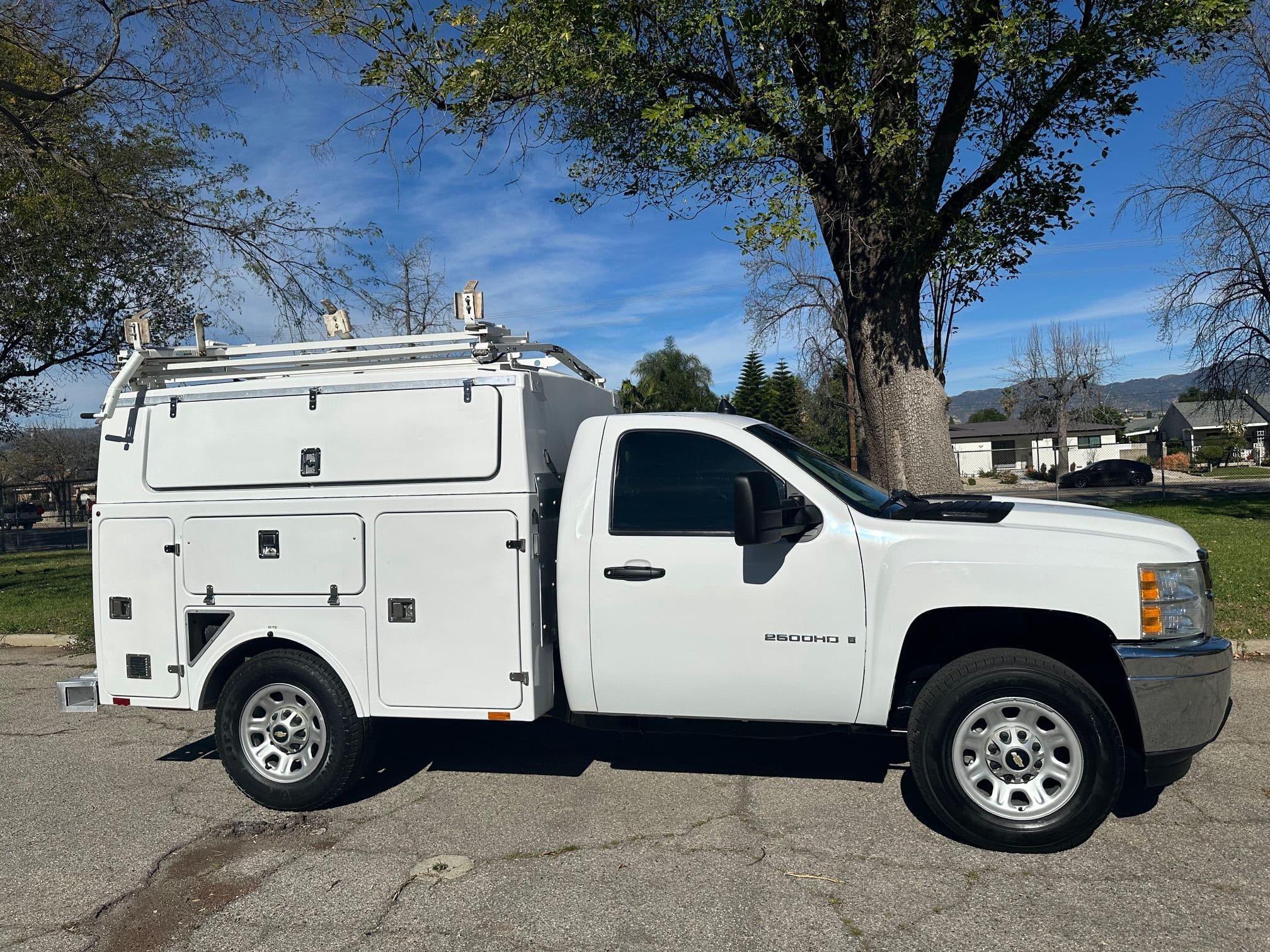 2012 CHEVROLET SILVERADO 2500HD Service Truck with Generator 13485 image 2