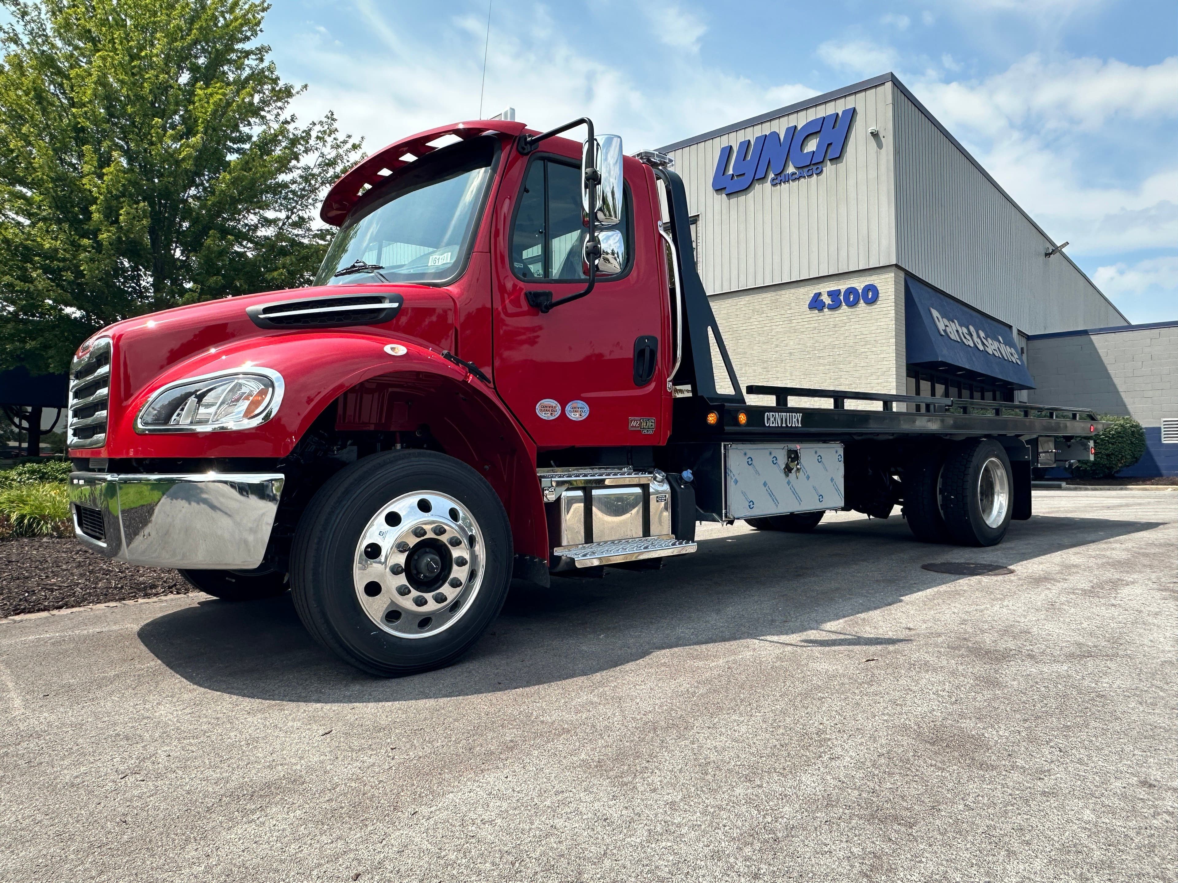 2025 Freightliner M2 106 Medium Duty WITH A CENTURY 21.5' STEEL CARRIER  (SK#: 6119C) image 1