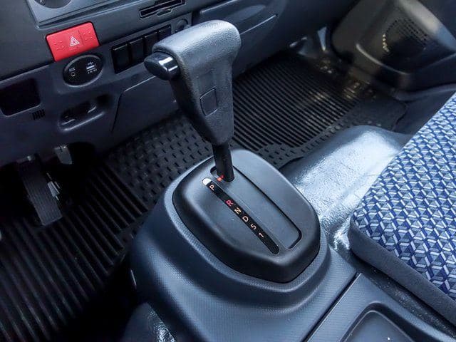 2025 Chevrolet 4500 HG LCF Gas Base image 12