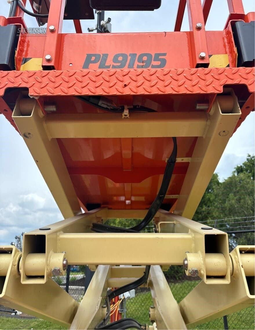 2021 JLG R1932i PL9195 image 11
