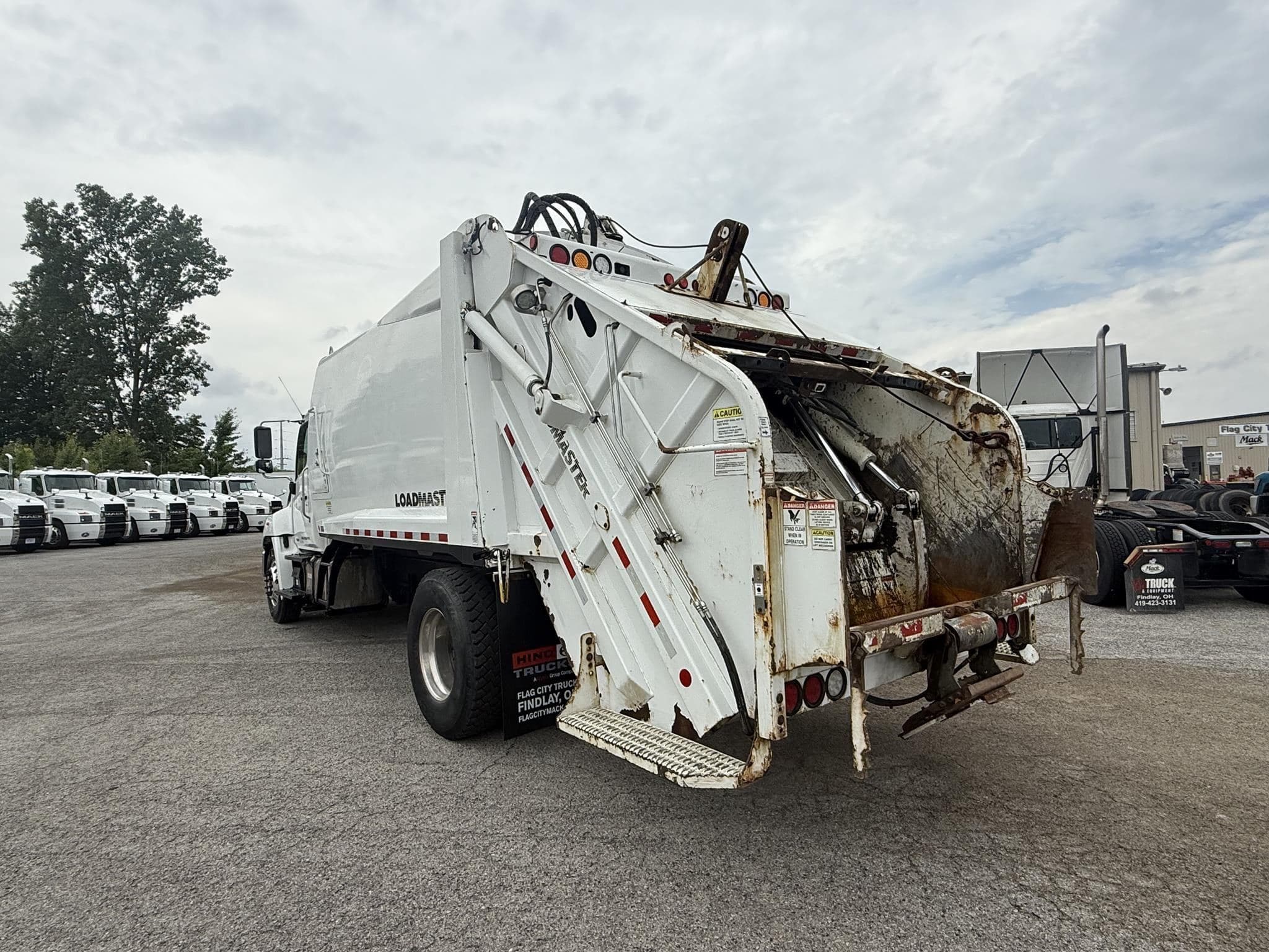 2020 HINO 338 114831 image 3