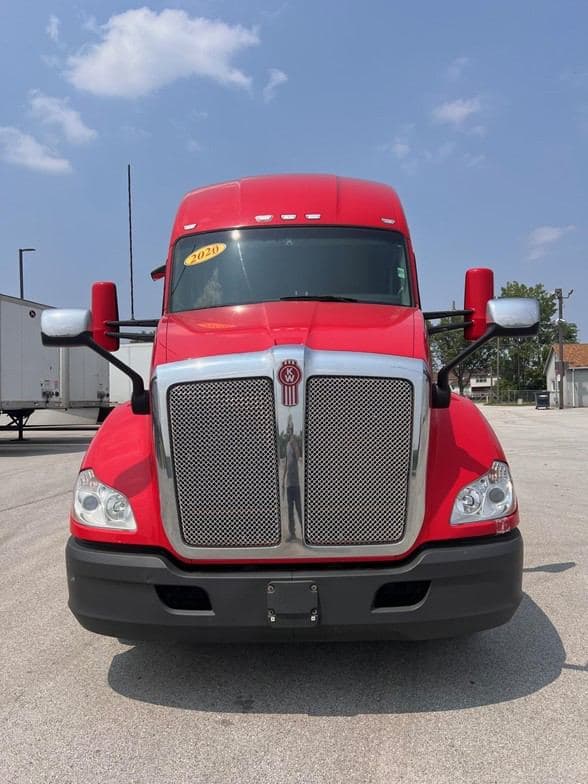2020 Kenworth T680 image 2