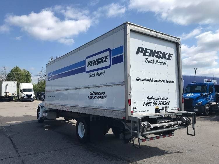 2022 International MV607 Box Truck - 220HP, 6 Speed Automatic, Roll up Door image 6