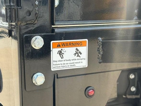 2024 Ford F550 image 12