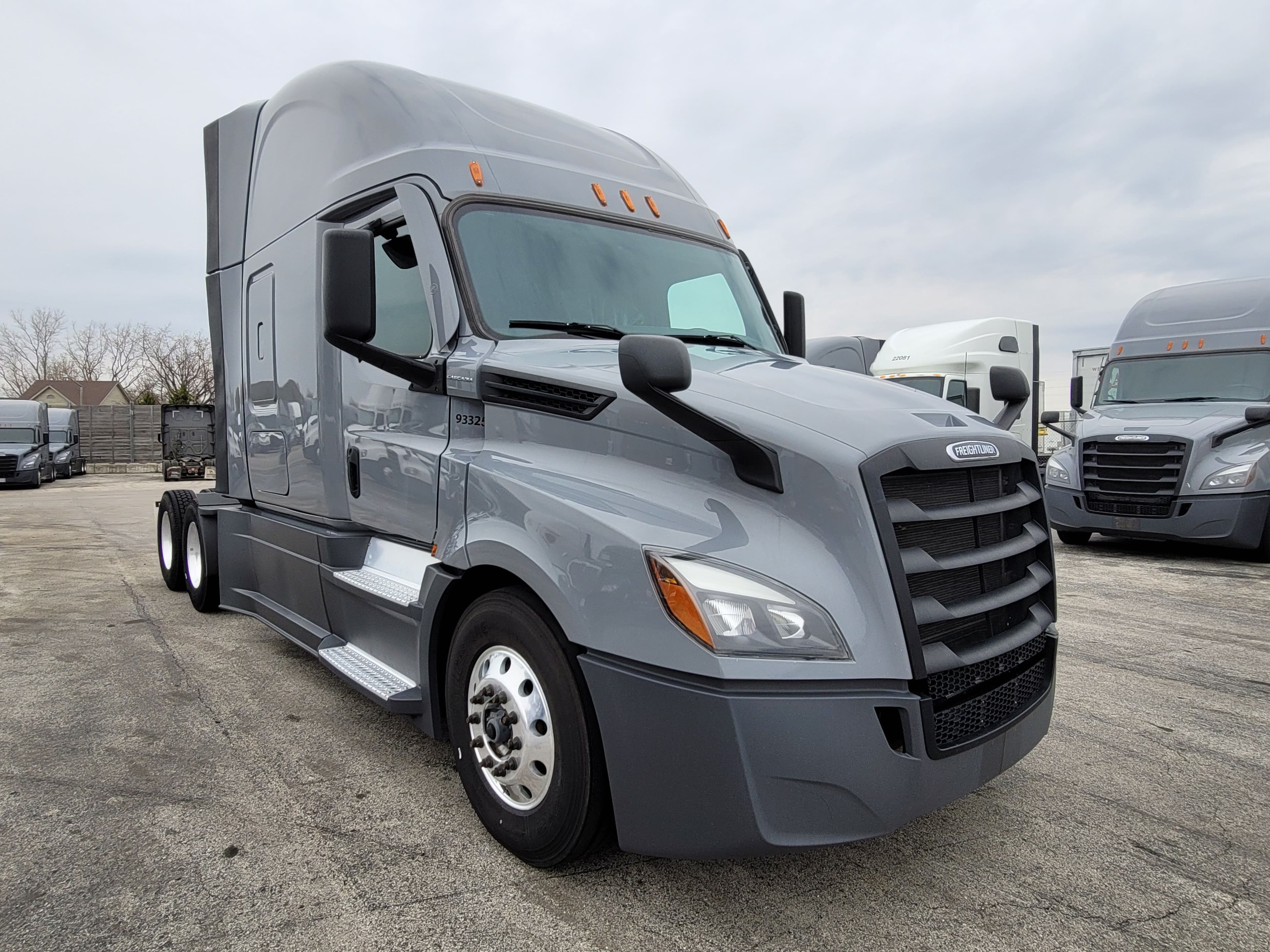 2023 Freightliner Cascadia 126 image 5