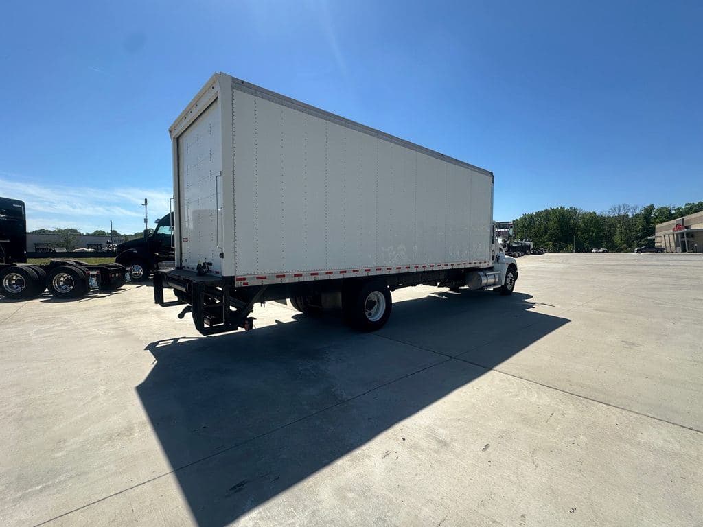 Used 2022 KENWORTH T270 image 7