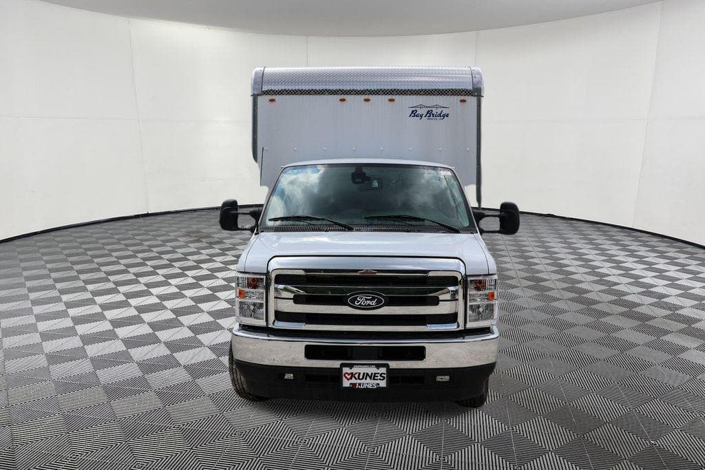 2026 Ford E-350SD Base Box Van image 12