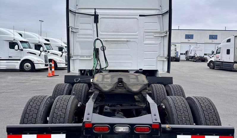 2024 Volvo VNL image 6