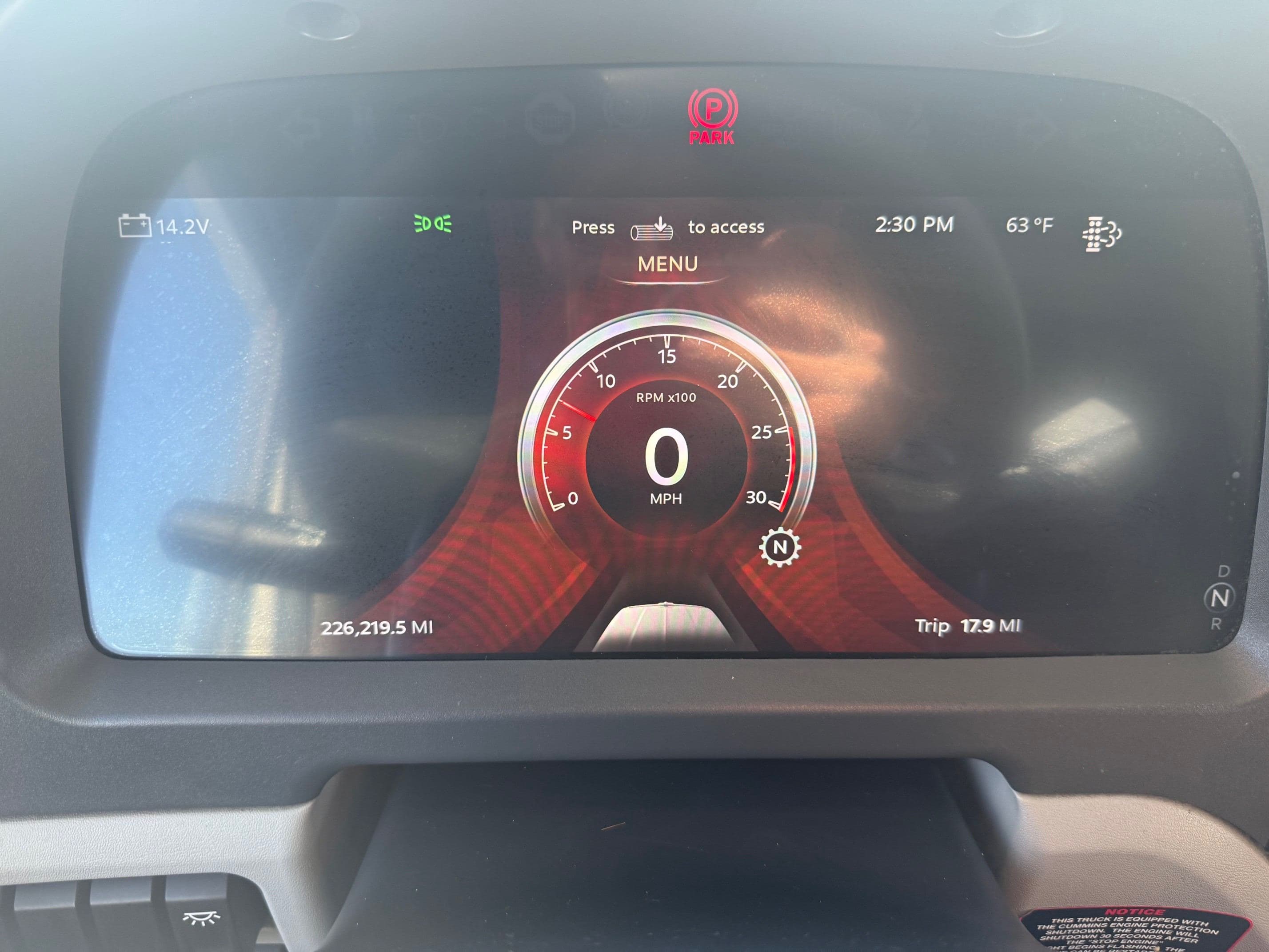 2023 Peterbilt 579 image 8