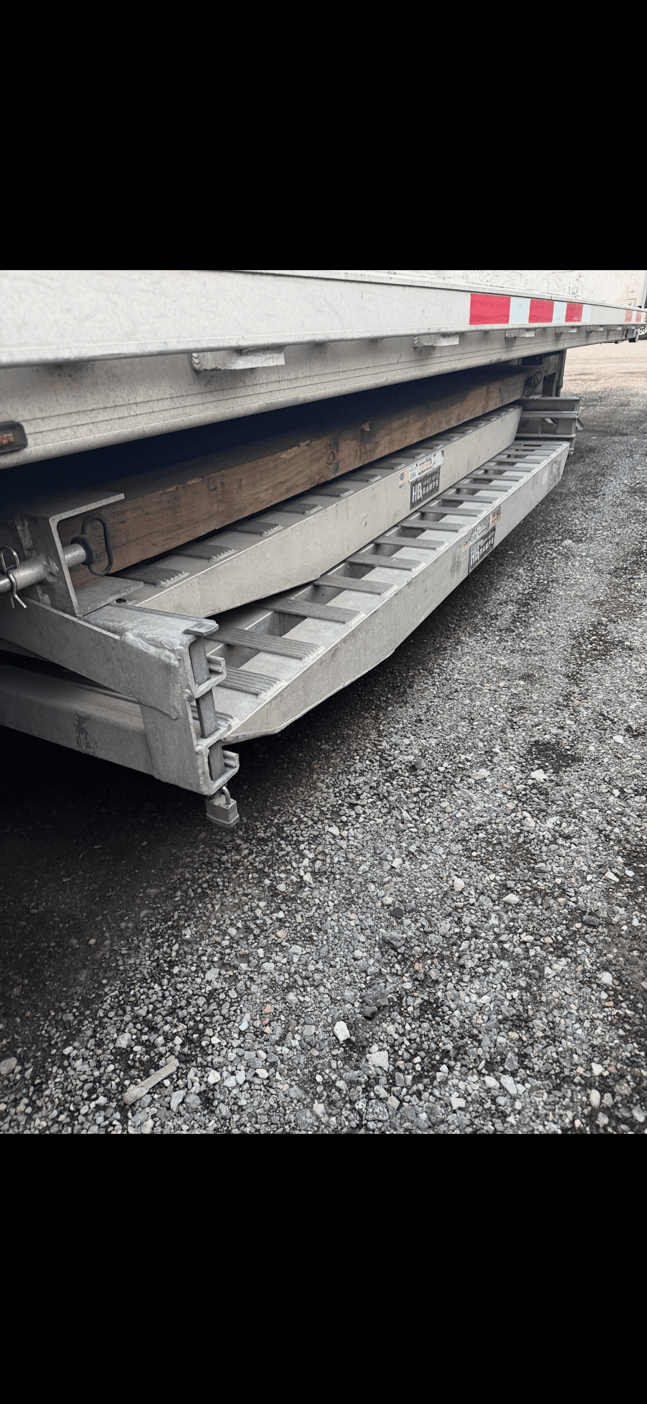 2020 BENSON Low Pro Aluminum Drop Deck image 5