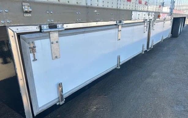 2014 VANGUARD 57 ft x 102 in image 6