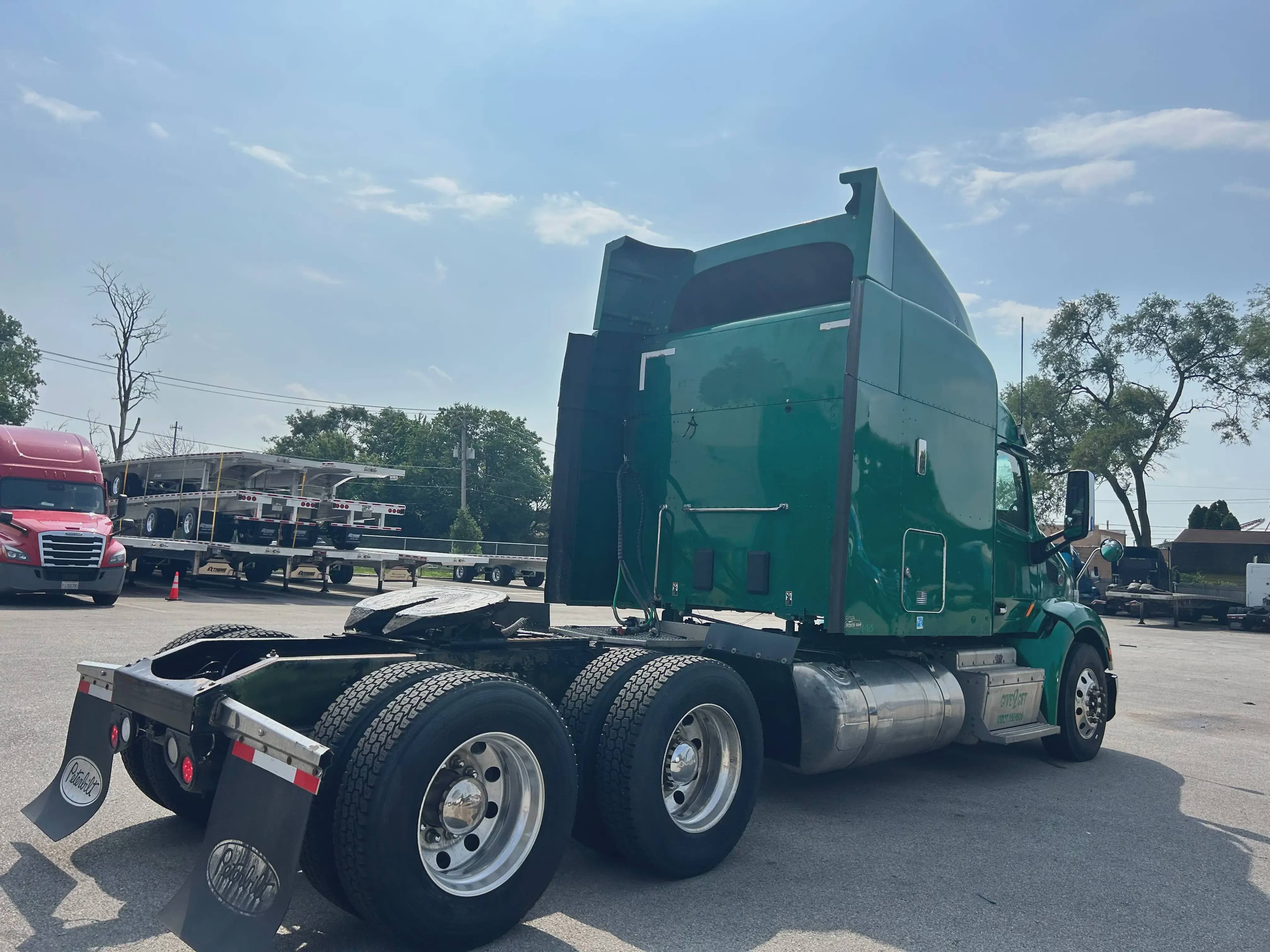 2016 Peterbilt 579 New Engine – Complete Overhaul image 4