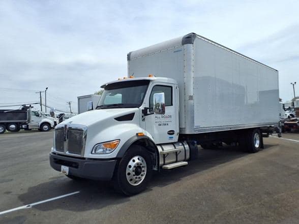 2024 Kenworth T280 image 7