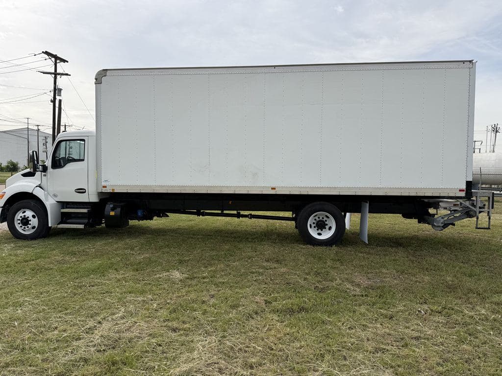 Used 2024 KENWORTH T280 image 24