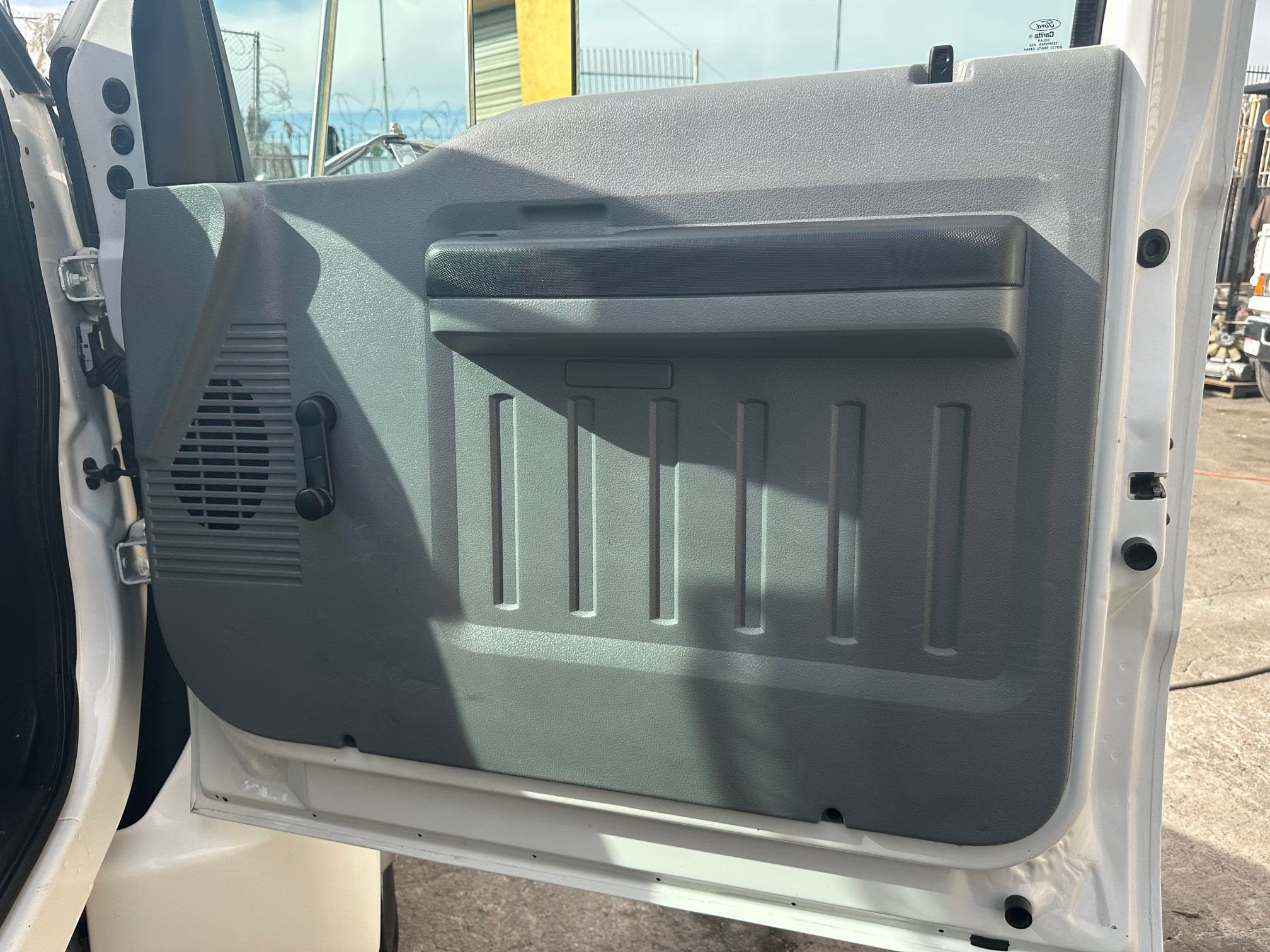 2015 FORD F650 SD Crew Cab Chipper Dump 13409 image 21