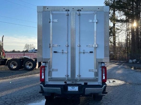 2025 Ford F350 image 9