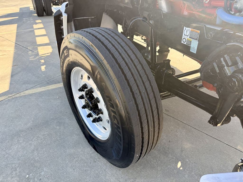 Used 2021 KENWORTH T880 image 10