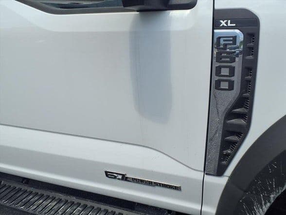 2026 Ford F600 SD XL image 13