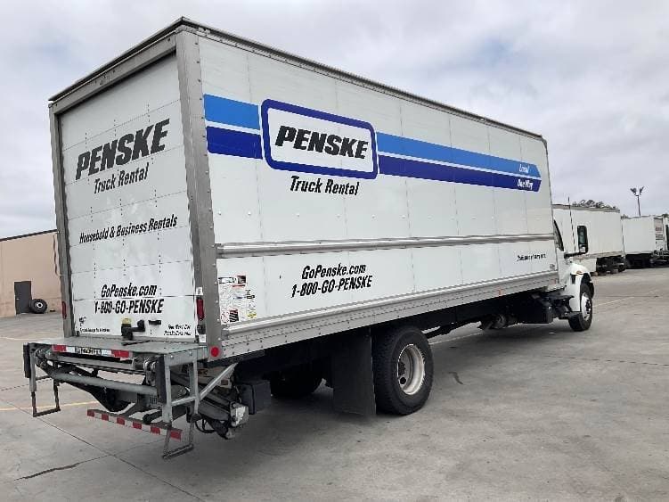 2022 International MV607 Box Truck - 220HP, 6 Speed Automatic, Roll up Door image 13