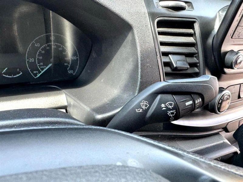 2020 Ford CF8000 image 25