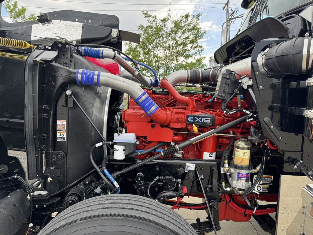 New 2027 KENWORTH W900L image 6