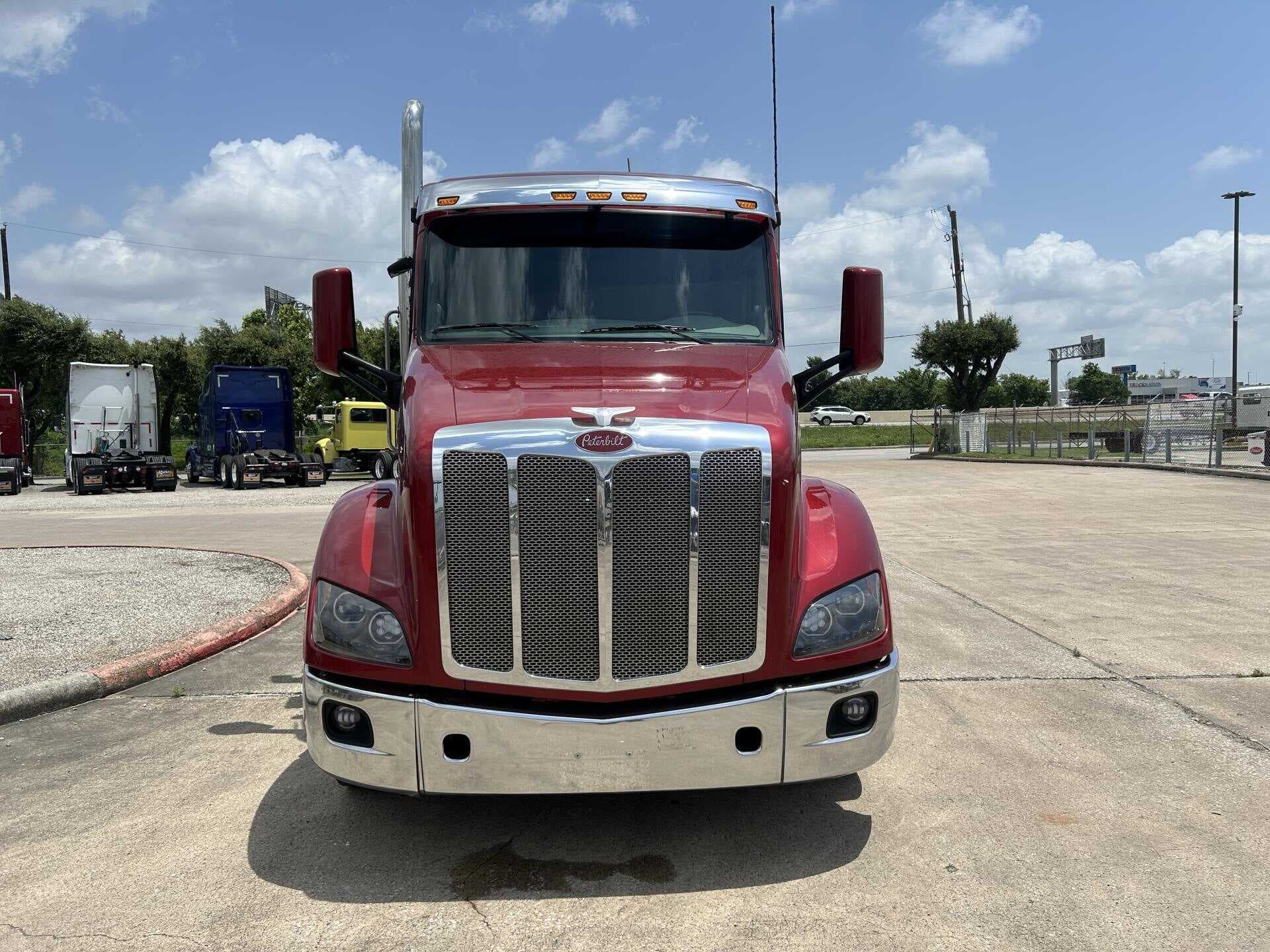 Used 2020 PETERBILT 579 Conventional - Sleeper Truck in Houston, TX image 9